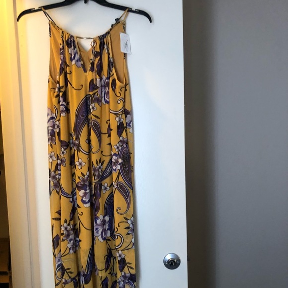 Long dress brand new never been worn. - Picture 1 of 1